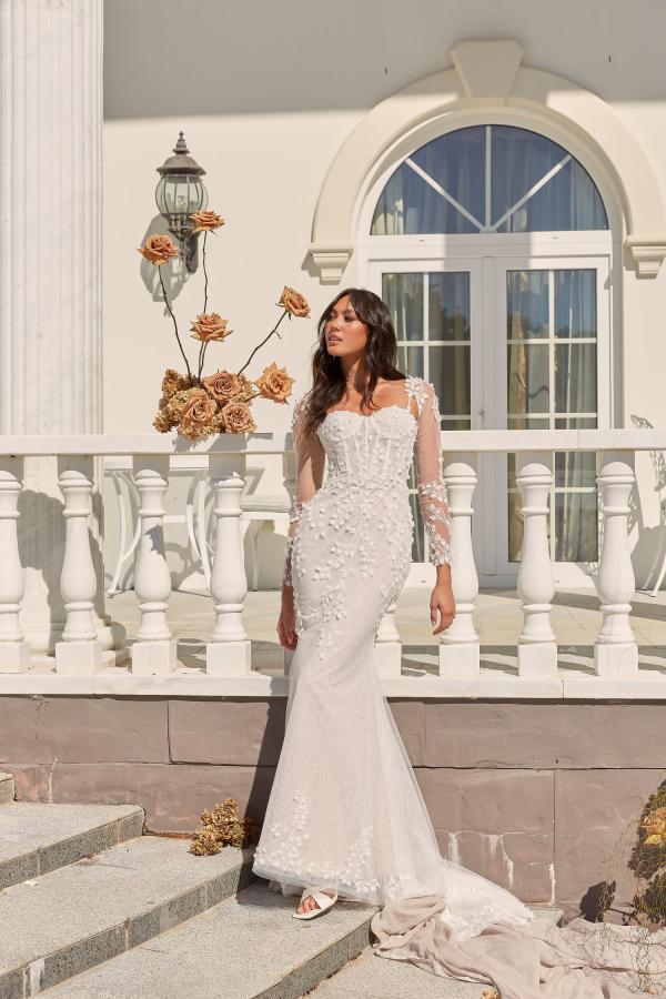 DELAYNE ML22366 FULL LENGTH FITTED VINE LACE GOWN ILLUSION BODICE THIN STRAPS DETACHABLE SLEEVES BUTTON AND ZIPPER CLOSURE WEDDING DRESS MADI LANE BRIDAL 1