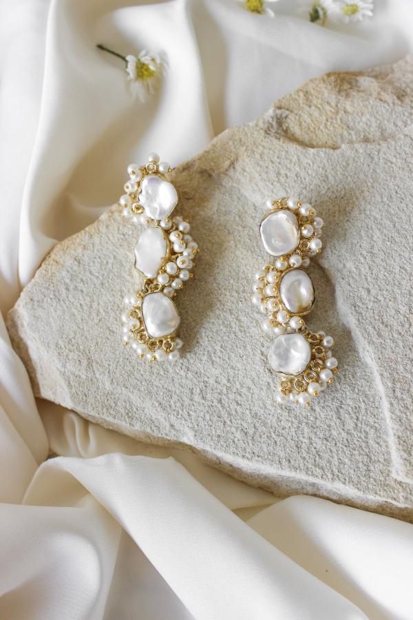 ELLIE MC409 PEARL ORNATE DROP EARRINGS 14K GOLD FILL MILANE COLLECTIVE-1