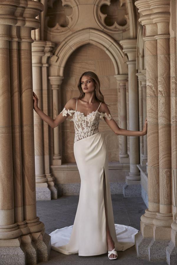 LEXI_EY319 EMBROIDERED LACE MOTIF WITH ILLUSION BODICE FULL CREPE FIT AND FLARE WEDDING DRESS WITH SPLIT AND DETACHABLE STRAPS EVIE YOUNG BRIDAL1 (1)