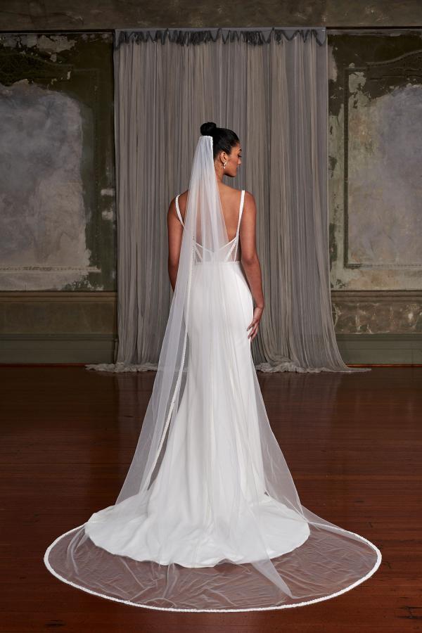 ZANA-VEIL_V508_1