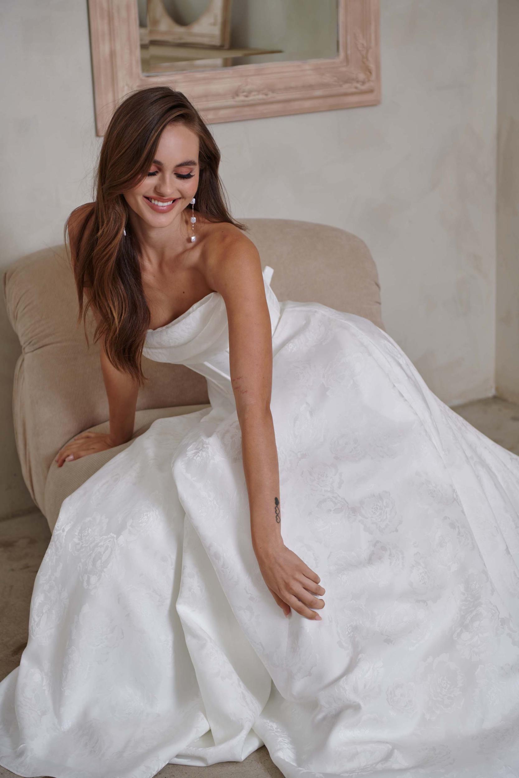 Greer Strapless Princess Wedding Dress