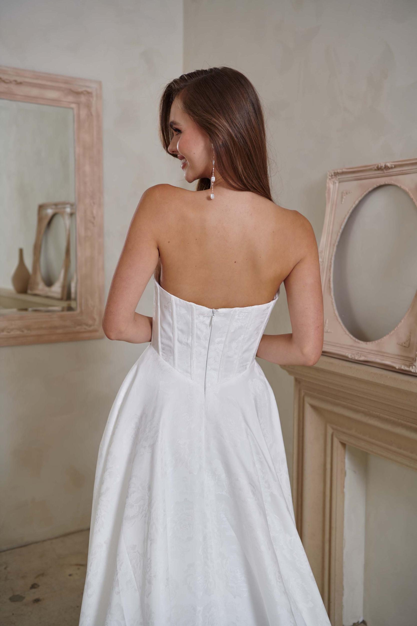 Greer Strapless Princess Wedding Dress